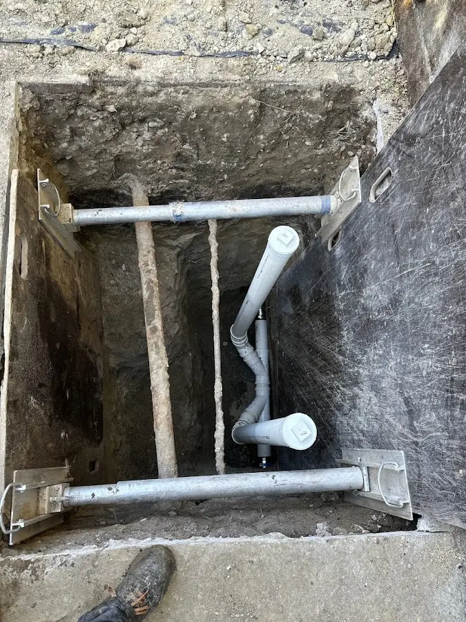 Experienced plumber completing Gas Line Repair work in Buena